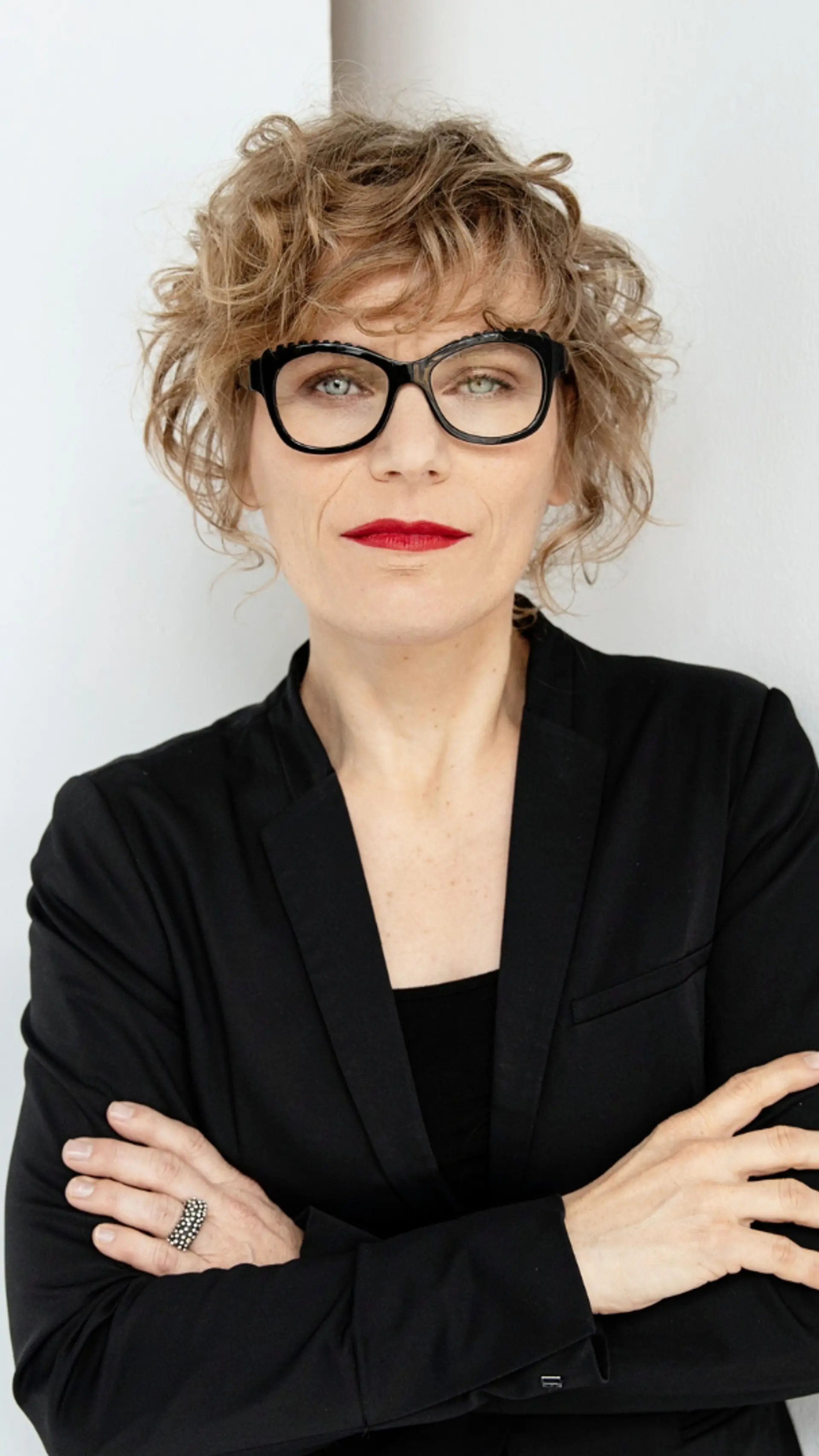 Bergljot Gjelsvik - <p>Bergljot Gjelsvik gir sterke foredrag om kriser, stress og hvordan vi kan møte det som oppleves uutholdelig.</p>