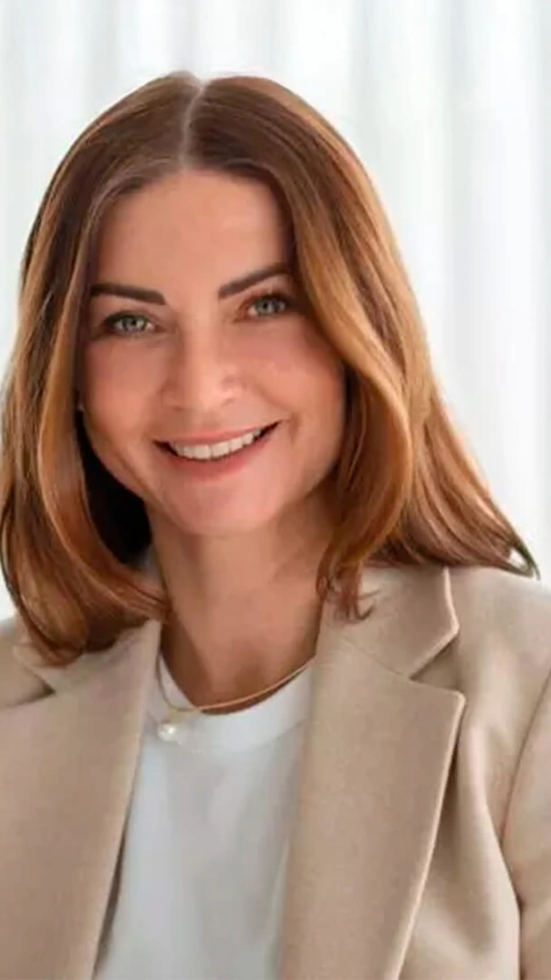 Hege Brekke - <p>Hege Brekke har en mastergrad i ledelse og pedagogikk, med spesialisering innen kultur, strategisk ledelse, prestasjonsutvikling og endringsledelse. Med dyp faglig forankring og sterk praksisorientering, jobber Hege i skjæringspunktet mellom læring, atferdsendring og prestasjonsforbedring. Hun bistår både næringsliv og toppidrett i å realisere potensial – fra ambisjon til prestasjon.</p>