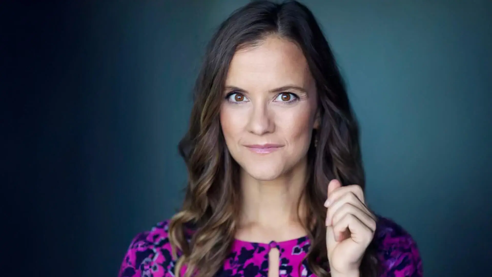 Katarina Gospic - <p>Nevrofysiolog og teknologientusiast Katarina Gospic tar oss med inn i en digital revolusjon med potensial til å enten redde – eller rasere – verden.&nbsp;</p>