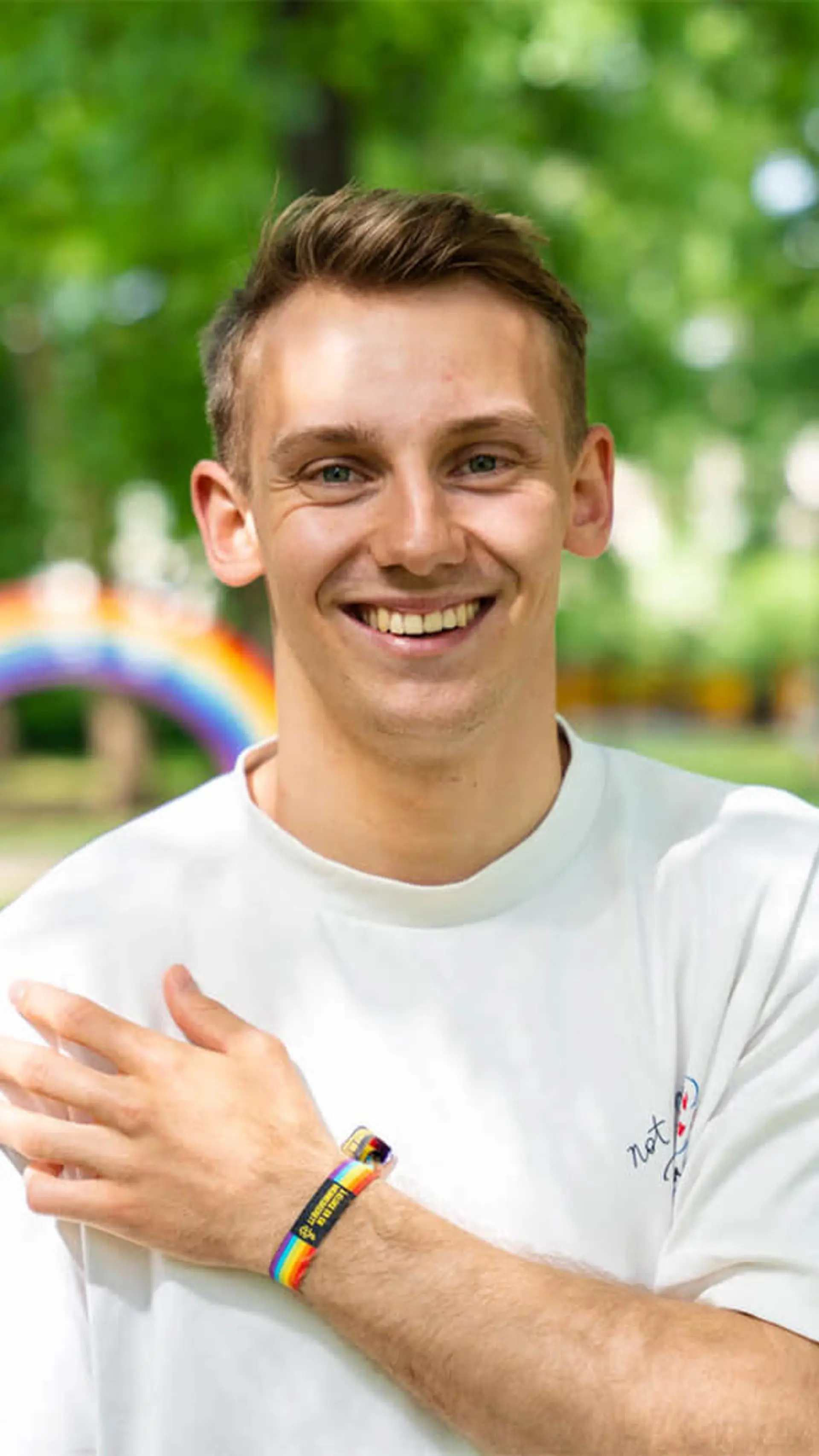 Ola Hoftun Lillelien  - <p>Profesjonell håndballspiller og tidligere kaptein på juniorlandslaget inspirerer til mot, fellesskap og å våge å være seg selv – både på og utenfor banen.</p>