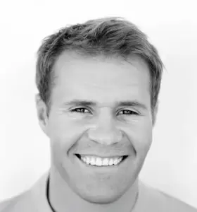 Bent Skammelsrud - Bent Skammelsrud, tidligere kaptein i Rosenborg BK, deler erfaringer om hvordan hardt arbeid, barrierer, lederskap og samhold skapte en vinnerkultur som førte laget til europeisk suksess.