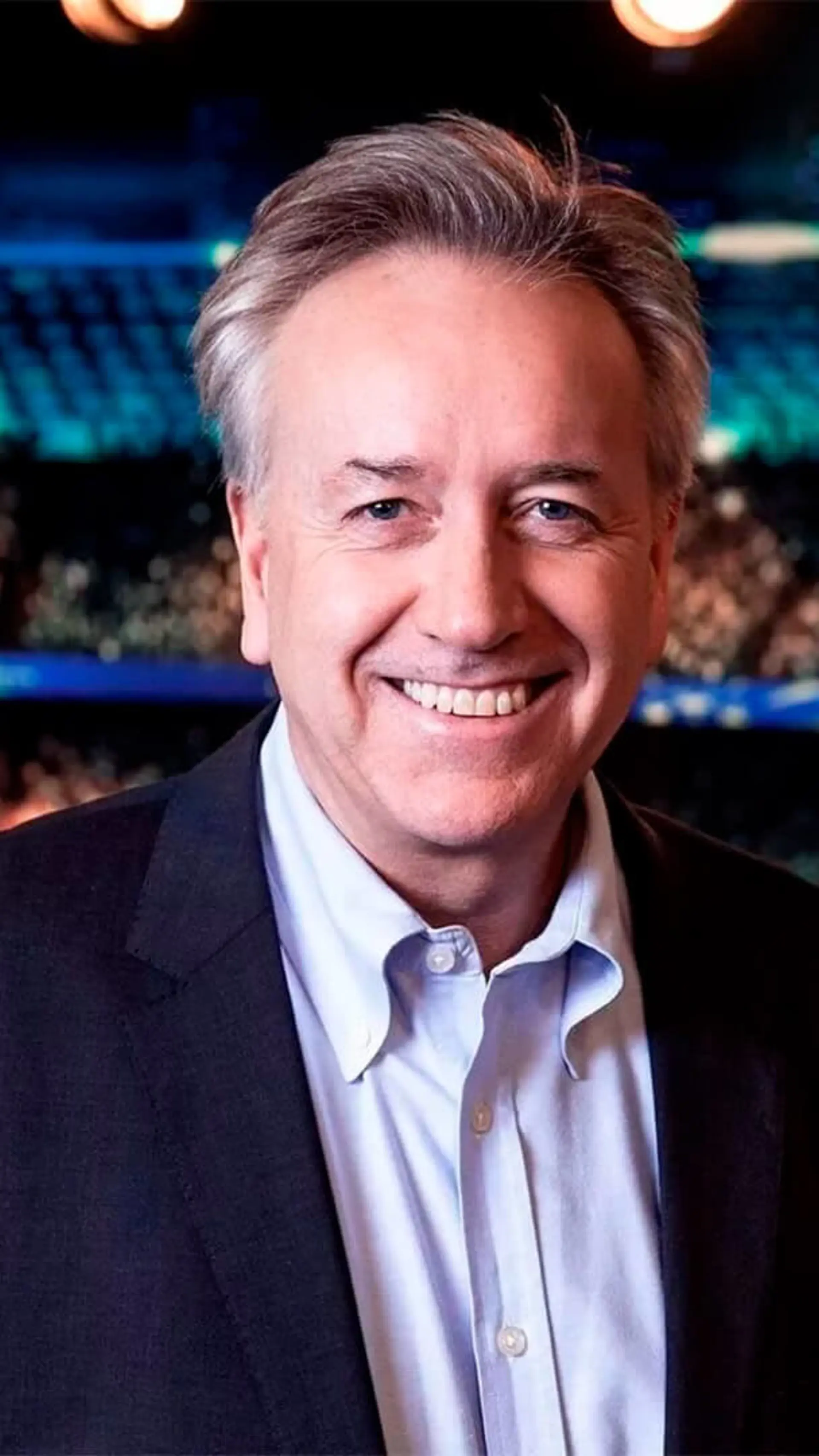 Vidar Davidsen - <p class="" data-start="465" data-end="730">Vidar Davidsen er tidligere topptrener, landslagsspiller og fotballekspert. Han holder engasjerende foredrag om lagspill, vinnerkultur og prestasjon – med historier, innsikt og en tydelig kobling til arbeidsliv og ledelse.</p>