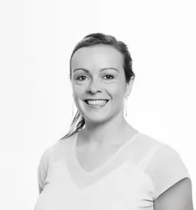 Cécile Moroni - Cécile Moroni, en fransk-norsk komiker og foredragsholder, deler sine erfaringer fra å flytte fra Frankrike til Norge. I foredraget "Brunost og Champagne" utforsker hun norsk arbeidskultur med humor og innsikt, og tar for seg temaer som vaffelfredag, julebord og likestilling. Foredraget passer både for norske og internasjonale bedrifter, og kan holdes på norsk, engelsk eller fransk.